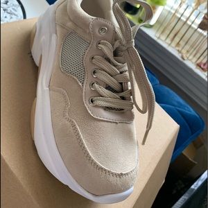 Tan and White Chunky Sneaker